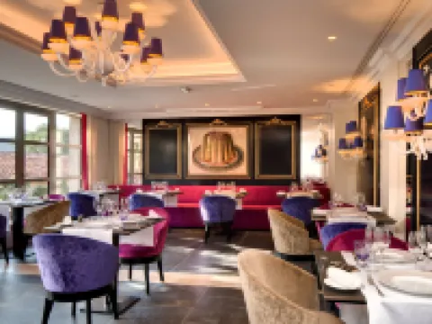 Domaine du Mas de Pierre Hotels in Saint-Paul-De-Vence