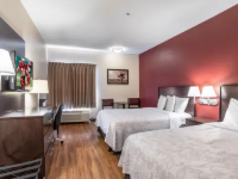 レッド ルーフ  イン プラス + ローリー ダウンタウン - NイSU /コンンション センター ローリーのホテル