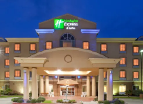 Holiday Inn Express & Suites TERRELL by IHG