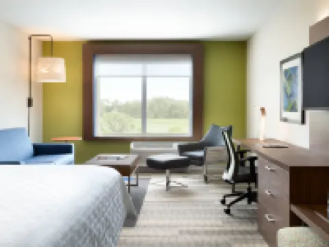 Holiday Inn Express & Suites LA GRANGE - LOUISVILLE AREA NE by IHG Hotels in Oldham County