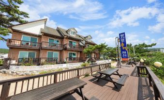 Taean Mongsanpo Memory Pension