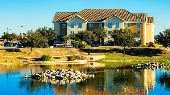 Staybridge Suites Laredo International Airport