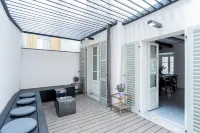 Co-C933-Pvol10a1 - Shades of Como with Private Terrace