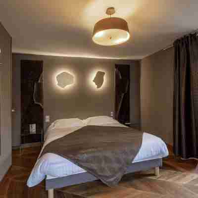 Demeures & Châteaux Auberge de la Tour - Hôtel & Restaurants - Marcolès Auvergne Rooms
