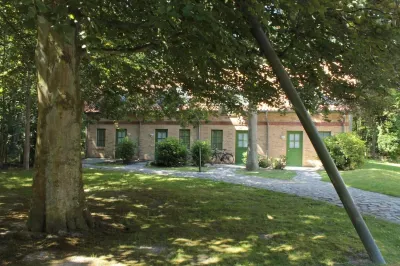 Hotel Schlösschen Sundische Wiese Zingst Hôtels à : Barth