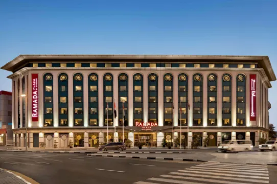 杜拜德伊勒溫德姆華美達廣場飯店