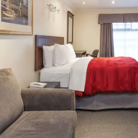 Knights Inn Kingston
