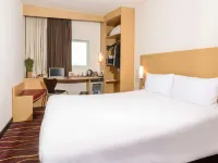 Ibis Seef Manama Hotels in Sanabis