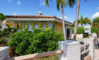 OYO Hotel Coral Gables - Miami Airport