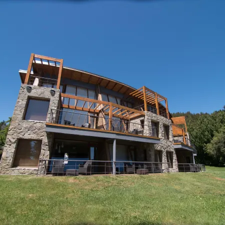 Rochester Bariloche Suites & Spa
