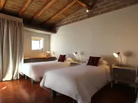 Patio Alto Hotels in 