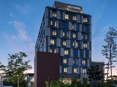 HOTEL ACT