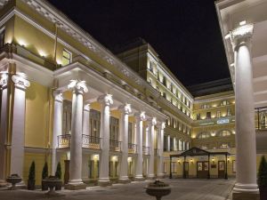 The State Hermitage Museum Official Hotel