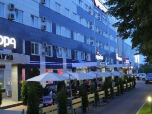 Avrora Business Hotel