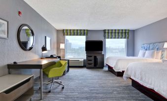 Hampton Inn & Suites Newark-Harrison-Riverwalk