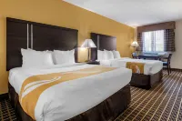 Quality Inn & Suites Warren Hotels in Warren