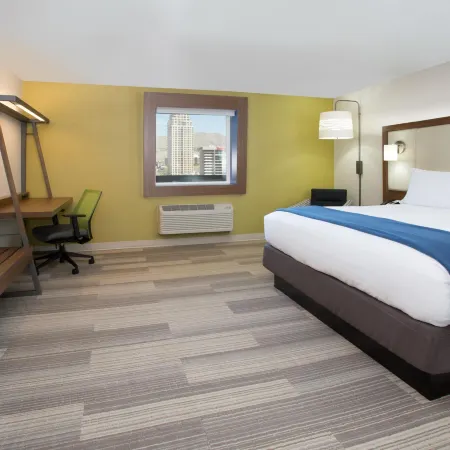 Holiday Inn Express & Suites TROIS-RIVIERES OUEST by IHG