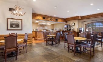 Best Western Corona Hotel  Suites