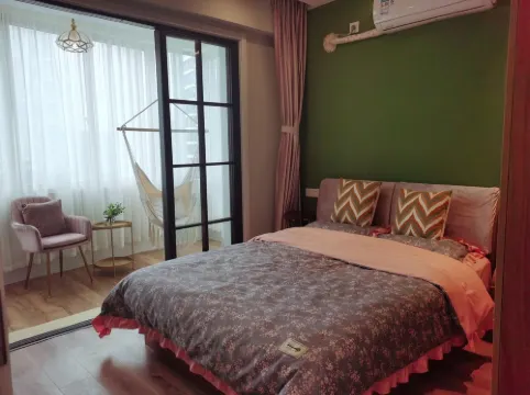 Chongming Zen Courtyard Lujiazui Elegant Residence Host (Taolin Road)