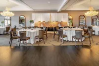 Riverview Inn & Suites, Ascend Hotel Collection Hotels in Loves Park