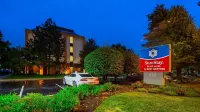 SureStay Plus Hotel by Best Western Chicago Lombard Các khách sạn ở Glen Ellyn