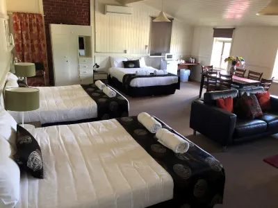 Maleny Hotel فنادق في ماليني