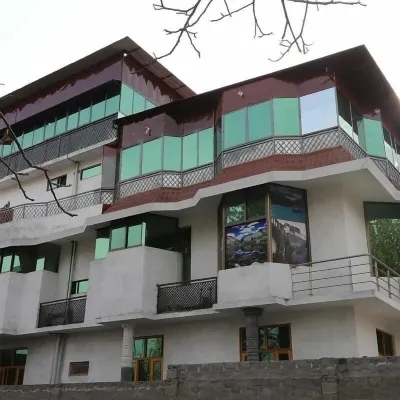 Blossom Guest House Gilgit