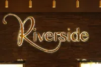 Riverside Lodge Hotel Hotel di 