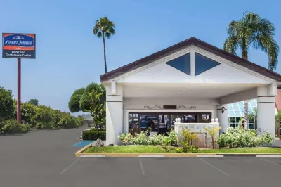 Howard Johnson by Wyndham Fullerton/Anaheim Conference Cntr