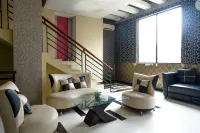 RedDoorz Near Monumen Habibi Ainun Hotels in Ujung