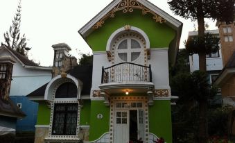 Villa Kota Bunga Seruni