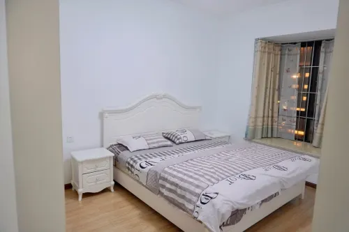 Zheng Rourou Apartment (Chadu Avenue South Road)