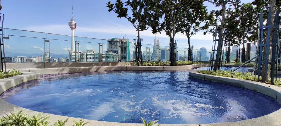 The Robertson Bukit Bintang by San Eclipses