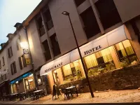 HOTEL RESTAURANT l'AGAPANTHE Hotels in Aveyron