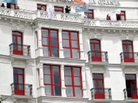 LATROUPE La Granja Hostel Bilbao Hoteles en Bilbao