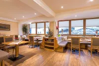 Alpenhotel Tirolerhof - Pools