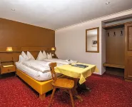 Sonnenhotel Soldanella Sonneck - 3-Star