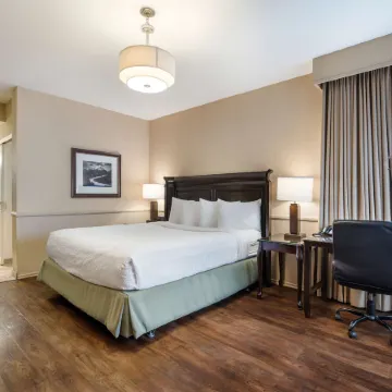 Best Western Corona Hotel  Suites