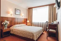 فندق بريمير روس فنادق في كييف