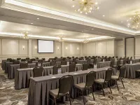 Hampton Inn & Suites New Orleans-Convention Center Hotels near Coliseum Square