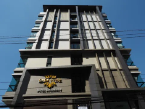 คาซ่า ลักซ์ โฮเทล แอนด์ เรสซิเดนซ์ โรงแรมใกล้บีทีเอส หมอชิต