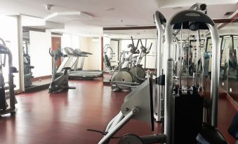 Comfort Living Studio Apartment at Mangga Dua Residence by Travelio