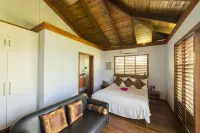 DeVos - the Private Residence Hotels in Komave