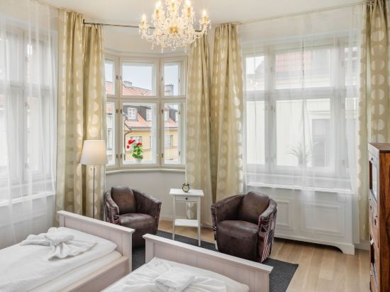 Selinor Old Town Apartments