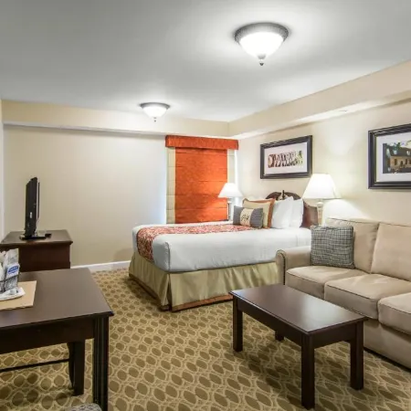 Bluegreen Vacations Patrick Henry Square, an Ascend Collection Resort
