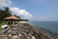 Villa Biru Tanjung Lesung 3Br for 6 Persons Hotels in Panimbang