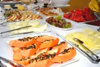 Vila Verde Hotel - servizio colazione