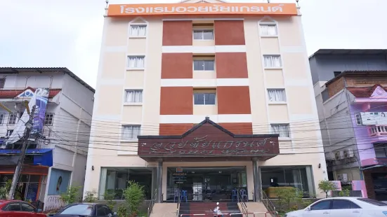 Auychai Grand Hotel