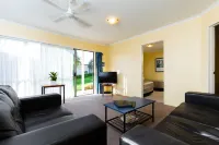 Elliotts Kapiti Coast Motor Lodge - Motels