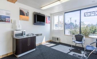 Motel 6 Missoula East MT